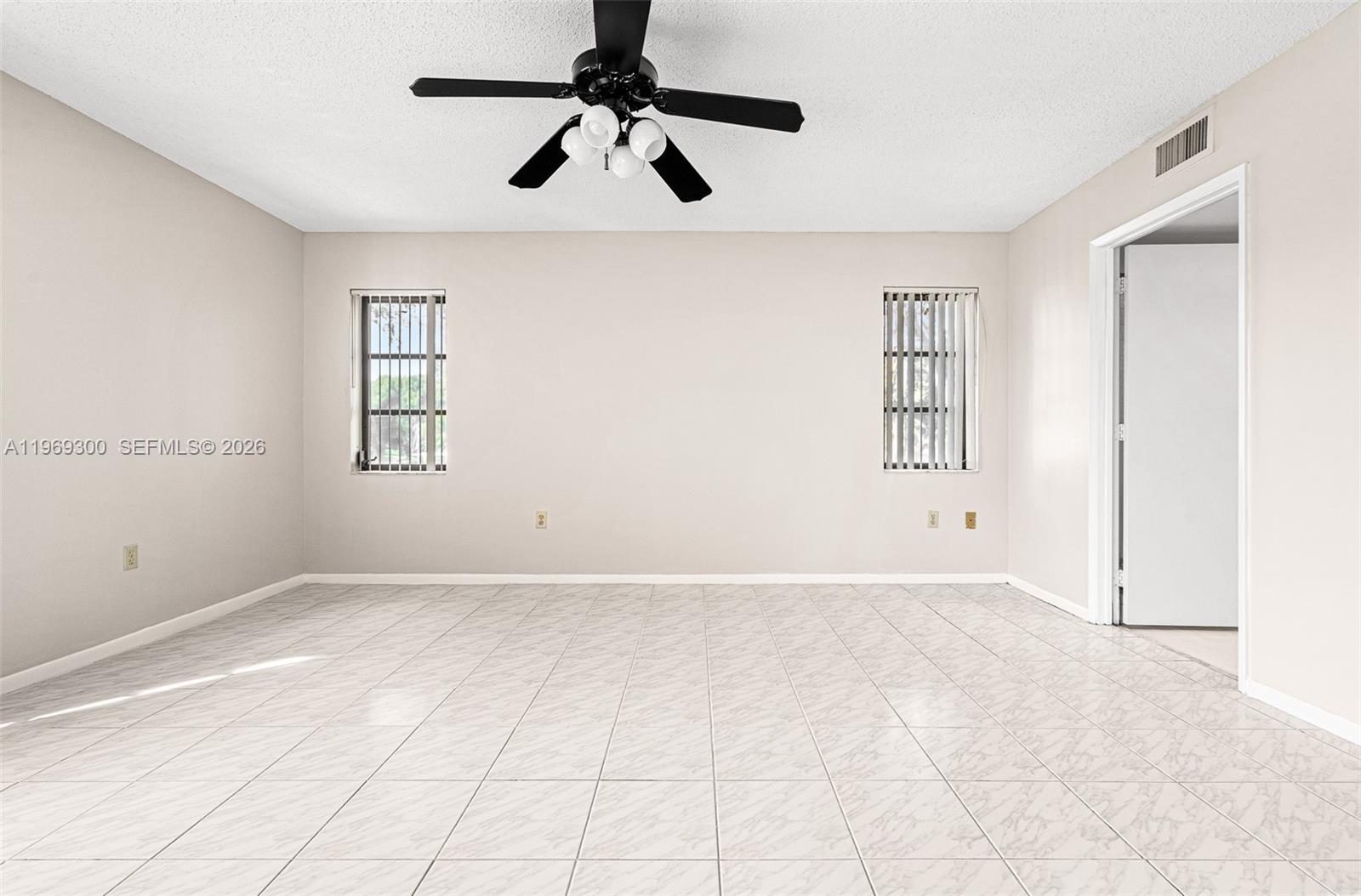 6093 Pointe Regal Cir # 210