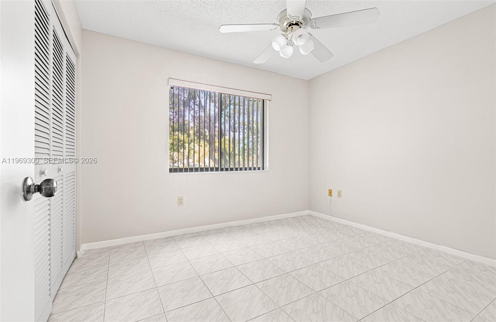 6093 Pointe Regal Cir # 210