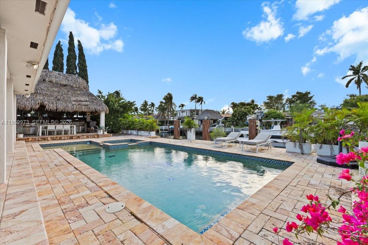 12930 Oleander Rd
