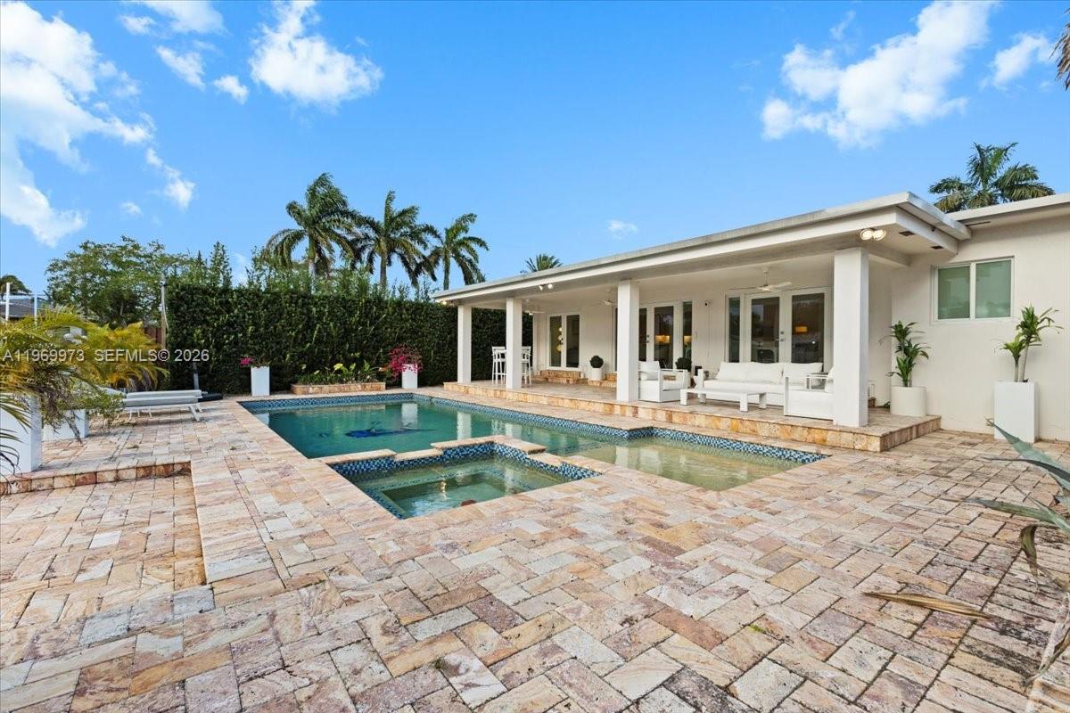 12930 Oleander Rd
