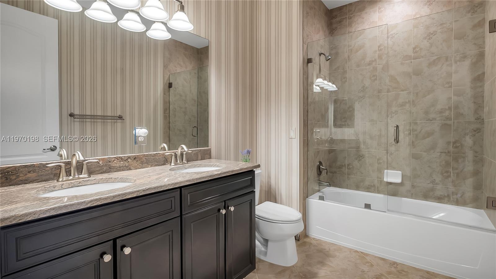 10120 N Lake Vista Ct