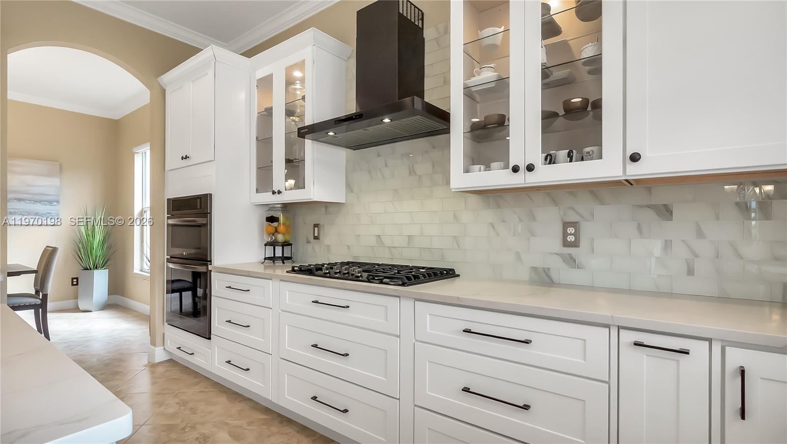 10120 N Lake Vista Ct