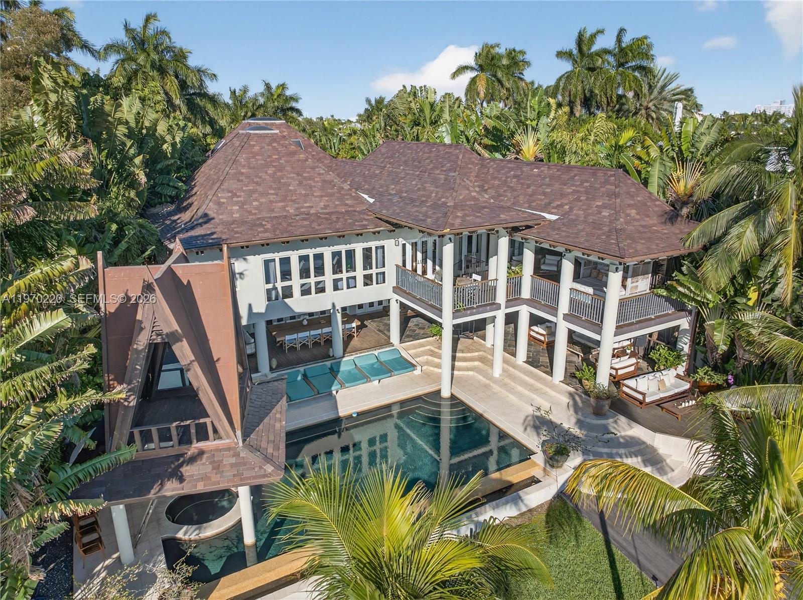 14 W San Marino Dr