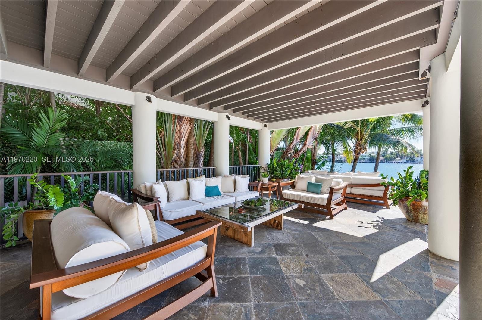 14 W San Marino Dr