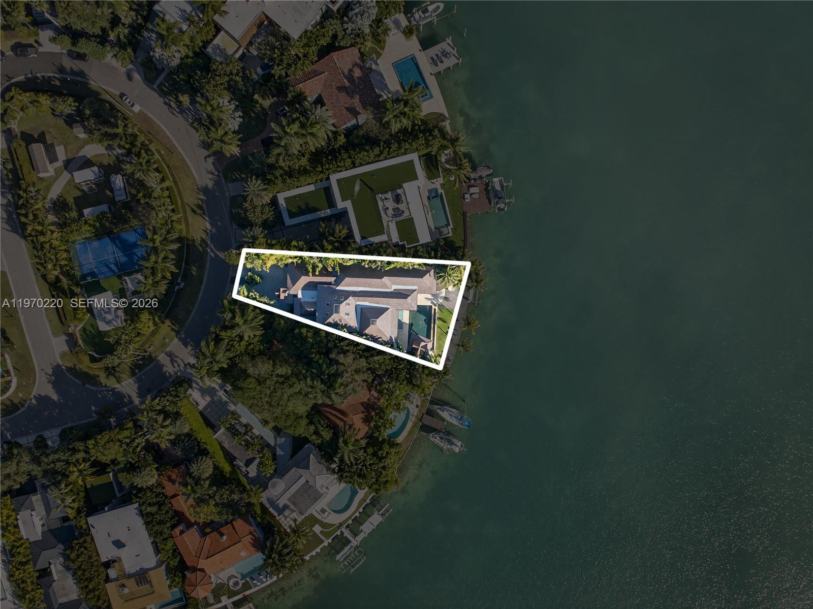 14 W San Marino Dr