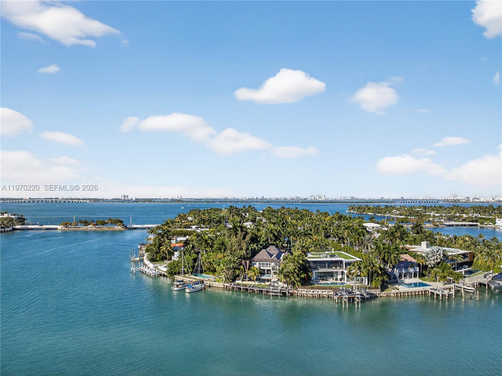 14 W San Marino Dr