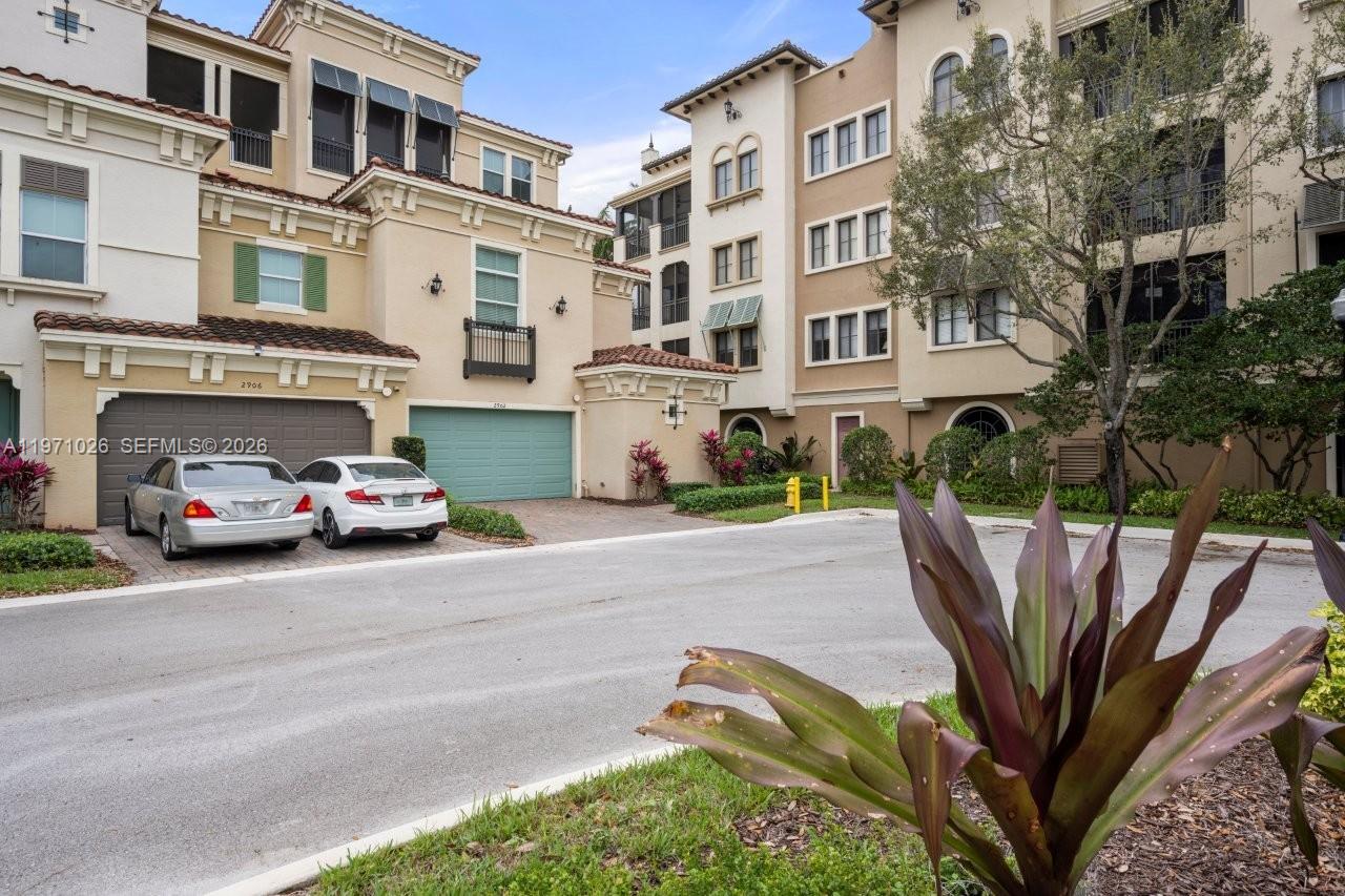 2900 NW 125th Ave # 416 Unit: 3-416