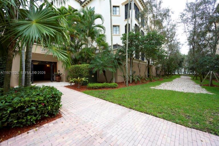 2900 NW 125th Ave # 416 Unit: 3-416