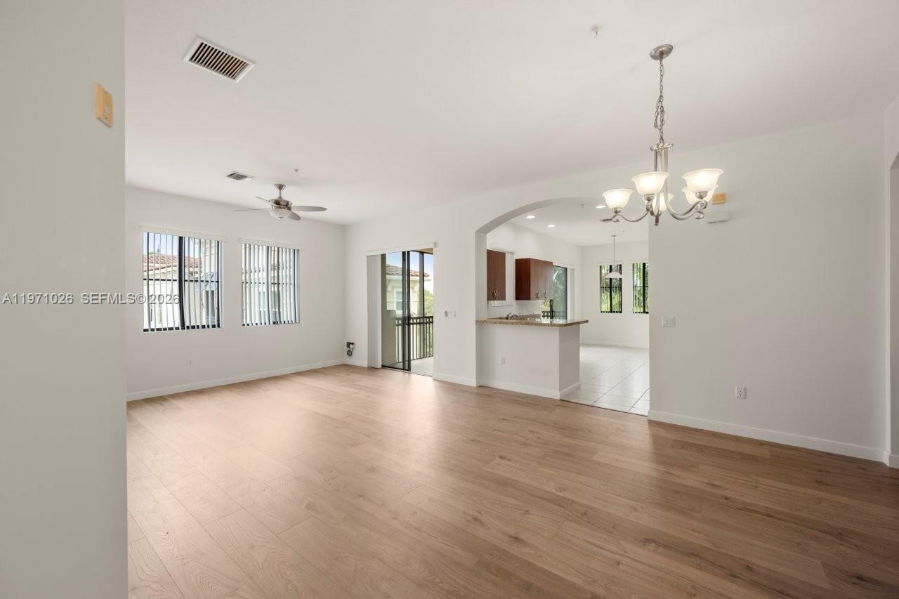2900 NW 125th Ave # 416 Unit: 3-416