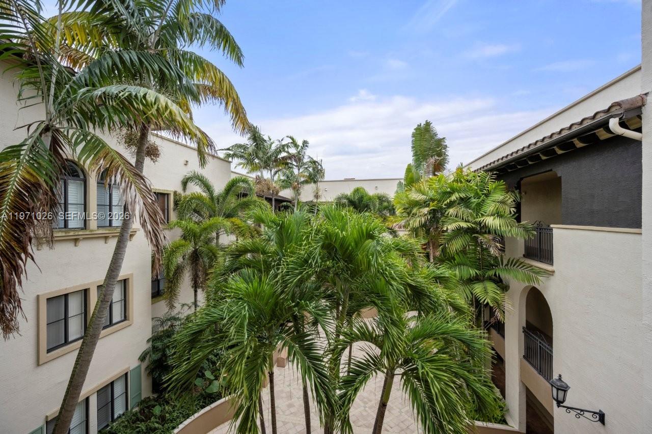 2900 NW 125th Ave # 416 Unit: 3-416