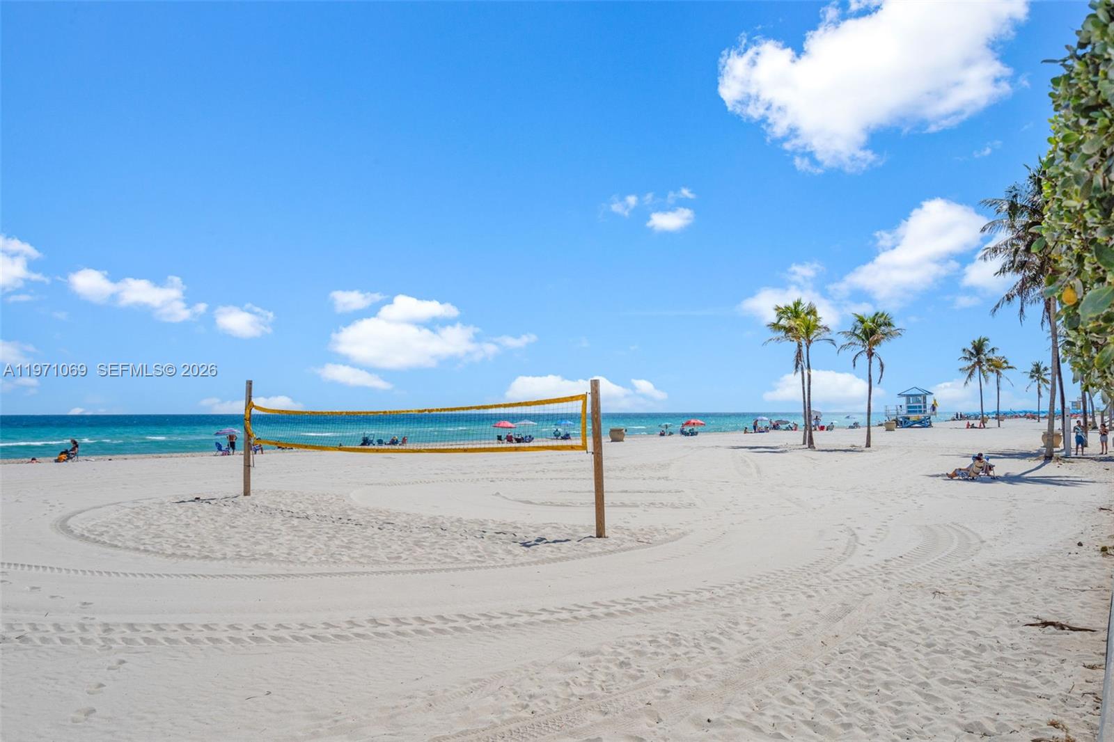 1601 S Ocean Dr # 104