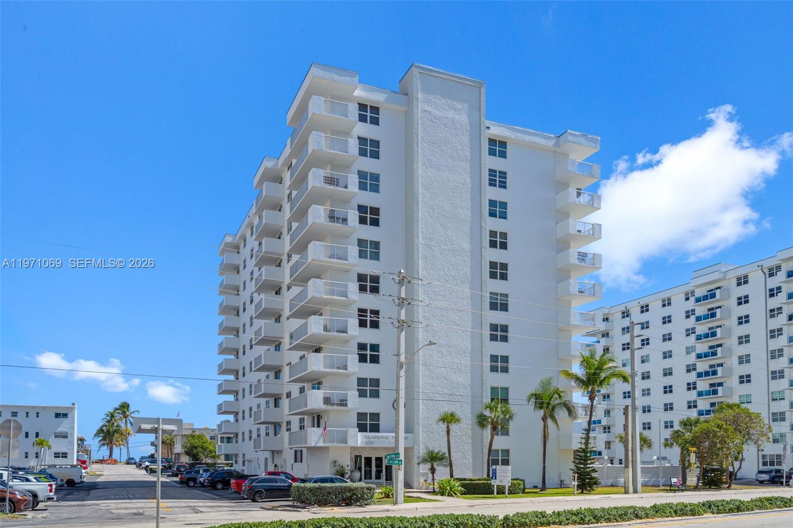 1601 S Ocean Dr # 104