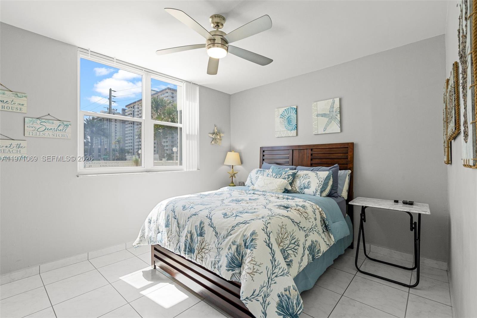 1601 S Ocean Dr # 104