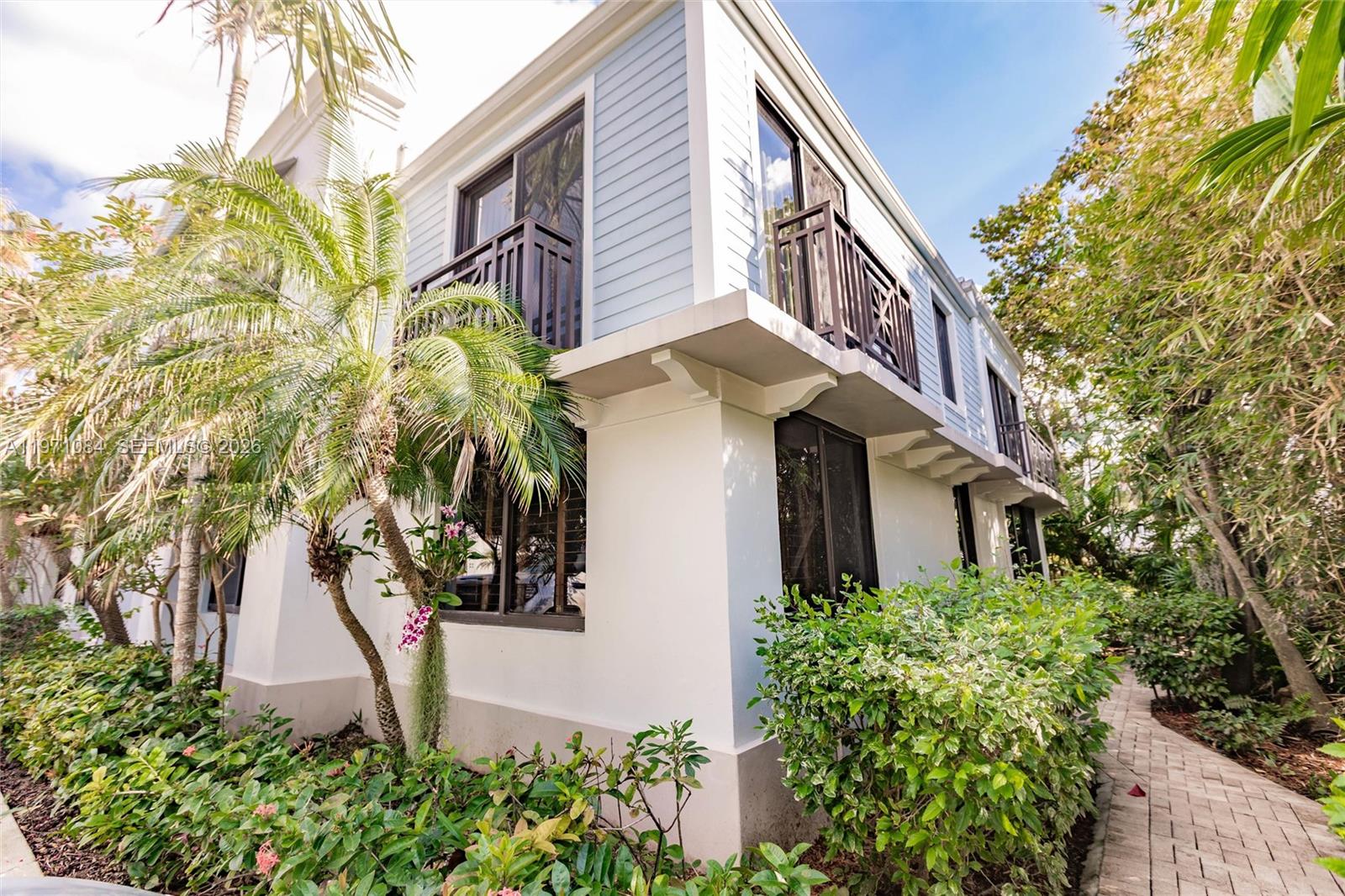 1698 S Ocean Ln # 171