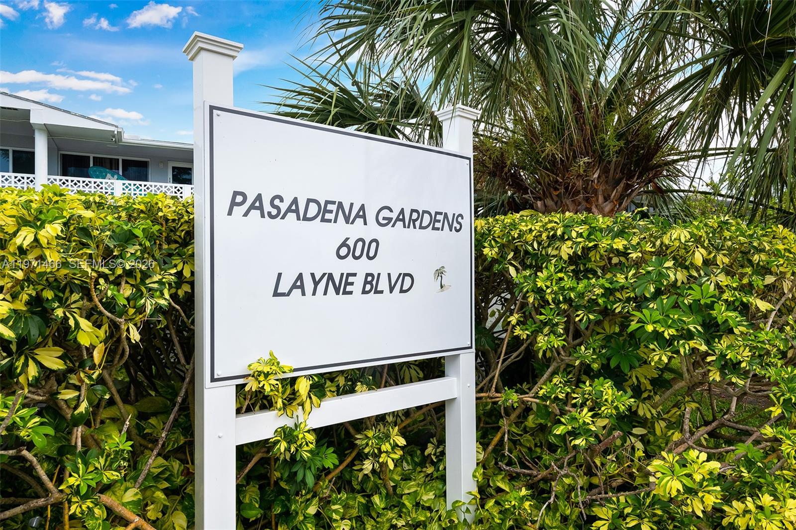 600 Layne Blvd # 128