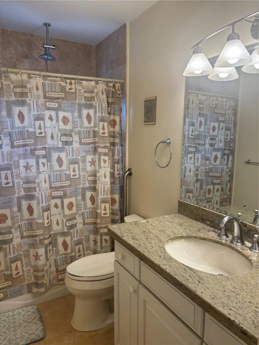 42 Transylvania Ave # 42