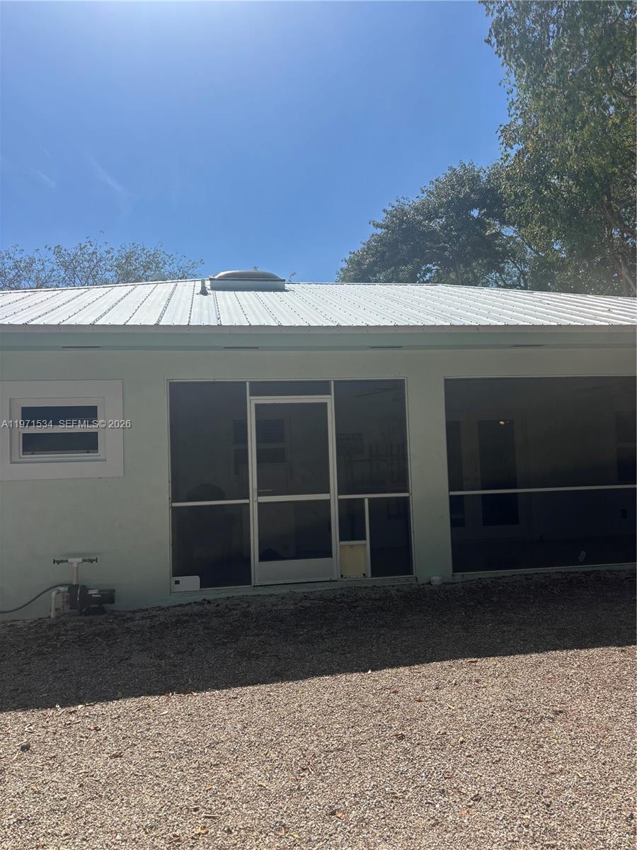 42 Transylvania Ave # 42