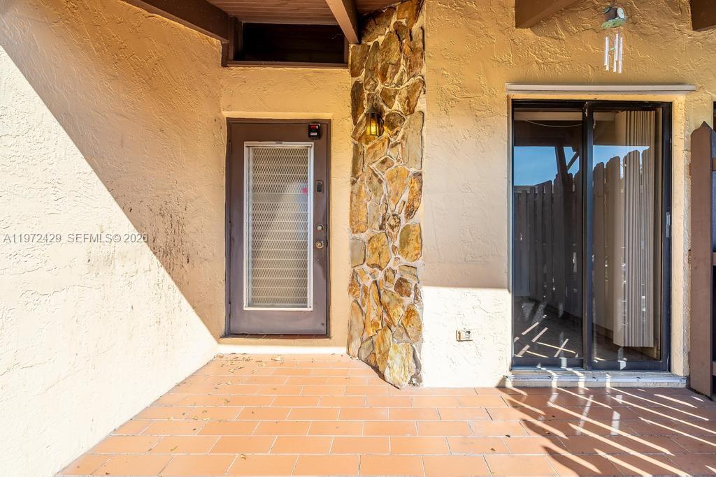 446 Briarwood Cir # 29 Unit: 1-29