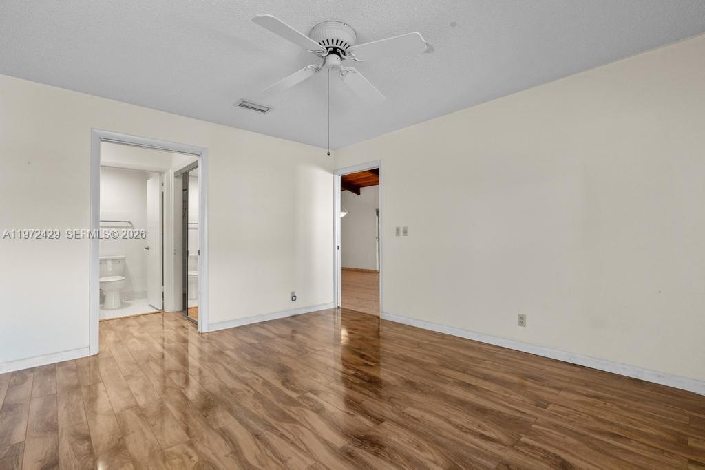 446 Briarwood Cir # 29 Unit: 1-29