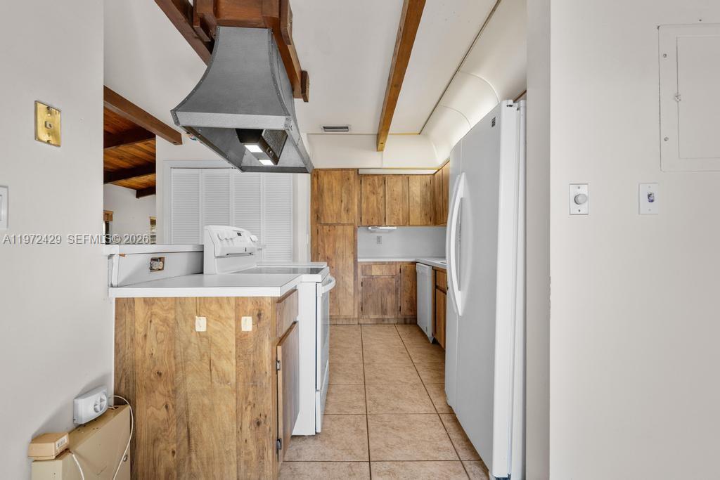 446 Briarwood Cir # 29 Unit: 1-29