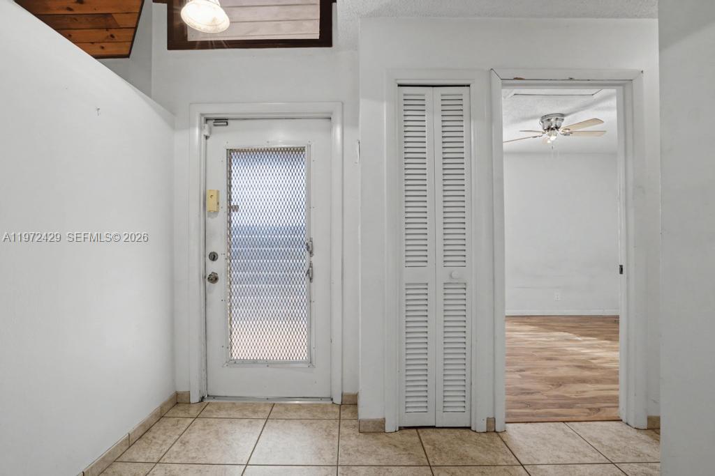 446 Briarwood Cir # 29 Unit: 1-29