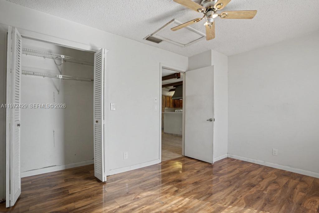 446 Briarwood Cir # 29 Unit: 1-29