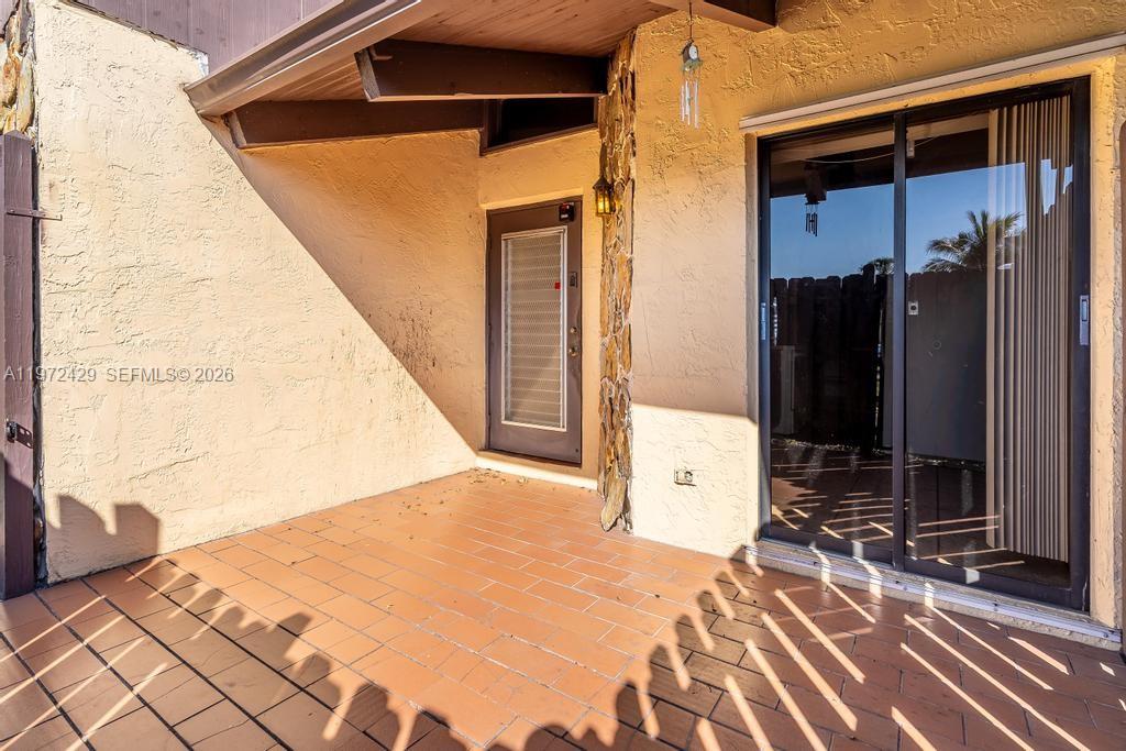 446 Briarwood Cir # 29 Unit: 1-29