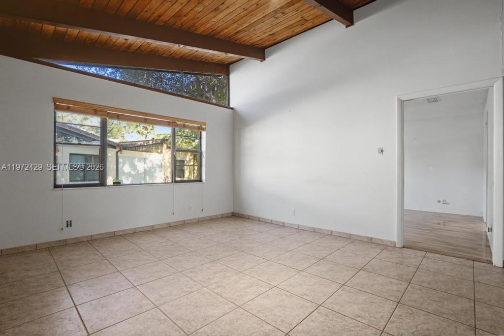446 Briarwood Cir # 29 Unit: 1-29