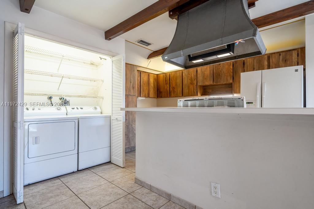 446 Briarwood Cir # 29 Unit: 1-29