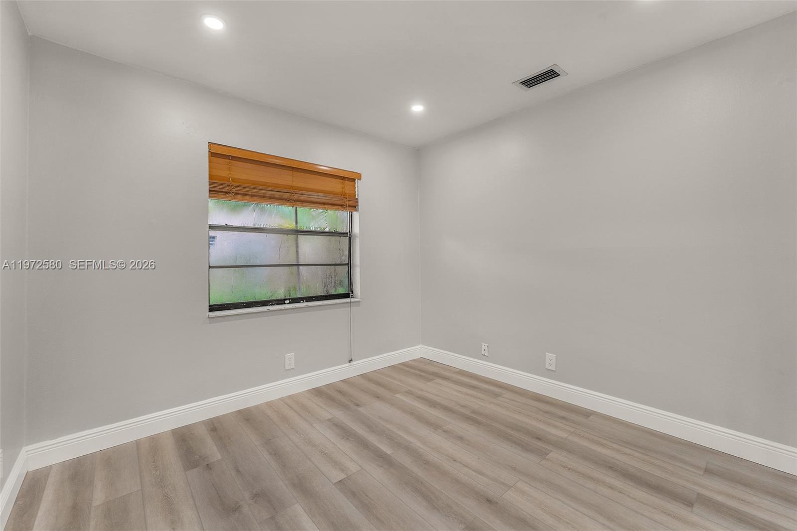 10379 NW 35th St # 10379