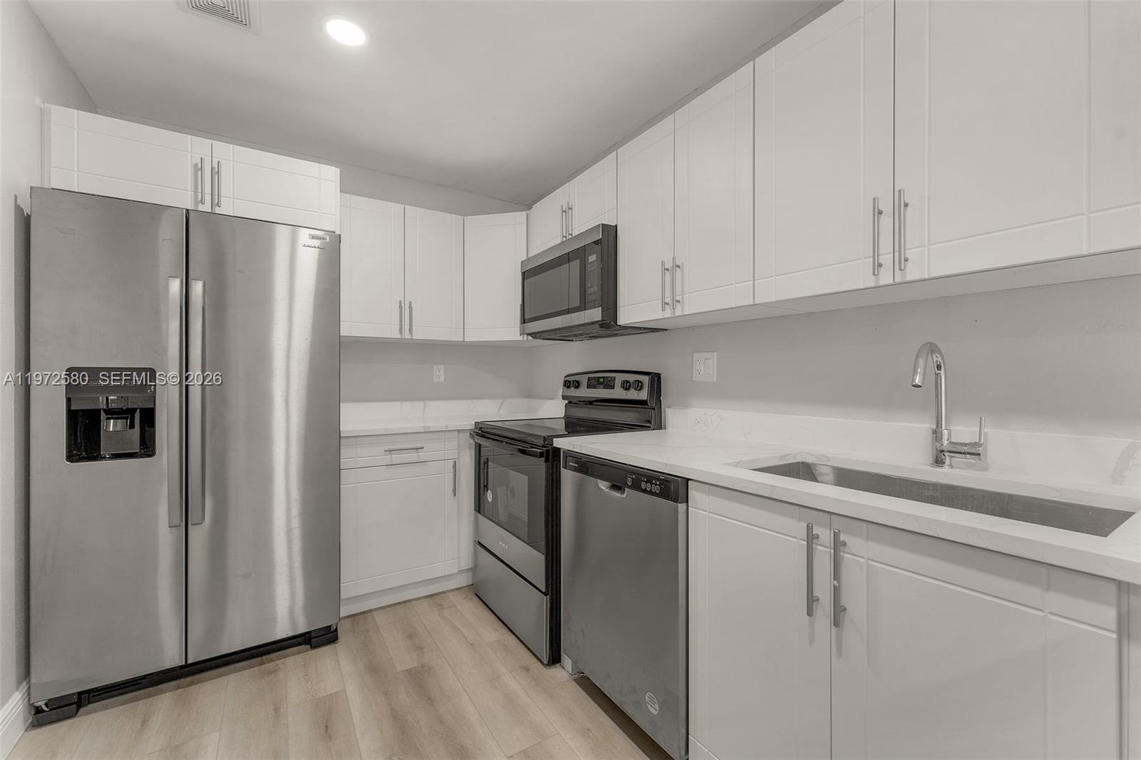 10379 NW 35th St # 10379