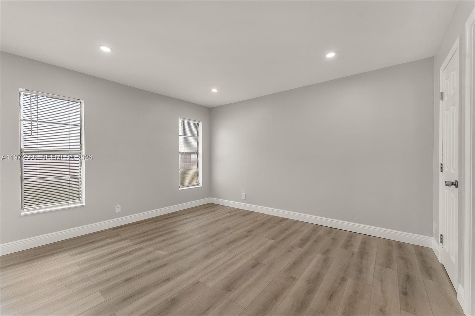 10379 NW 35th St # 10379