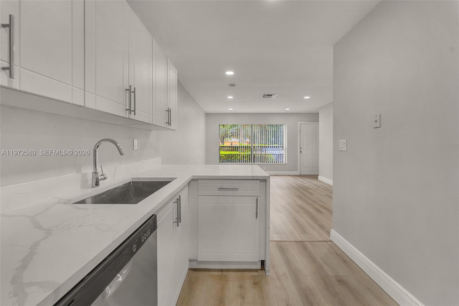 10379 NW 35th St # 10379