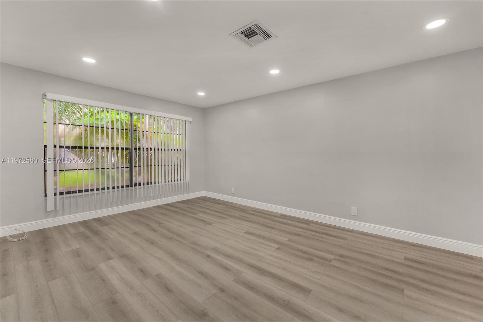 10379 NW 35th St # 10379