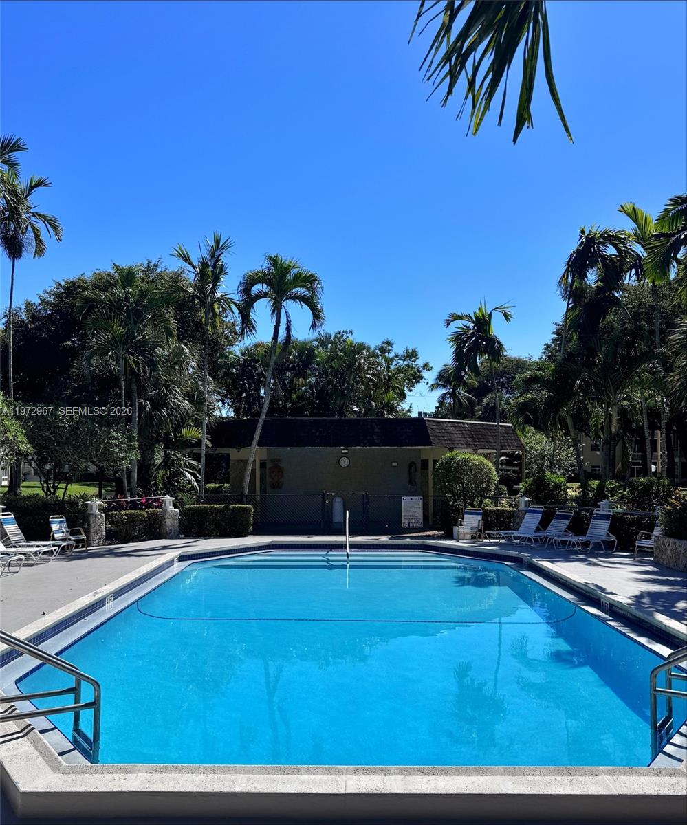 5171 W Oakland Park Blvd # 309