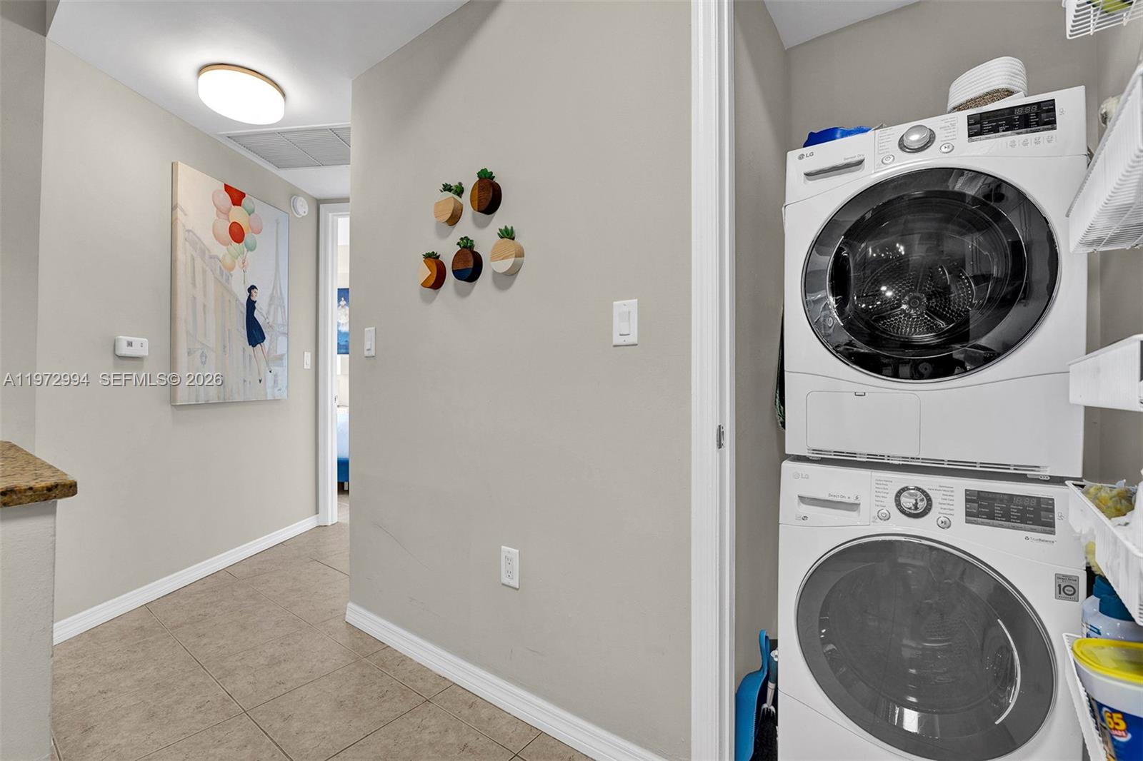 20000 E Country Club Dr Unit: PH06