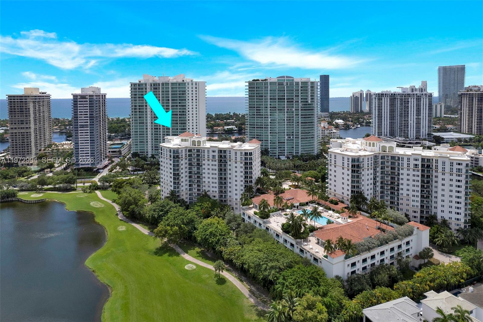 20000 E Country Club Dr Unit: PH06