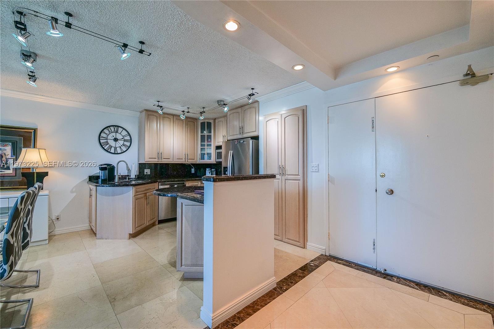 1620 S Ocean Blvd # J Unit: 16-J