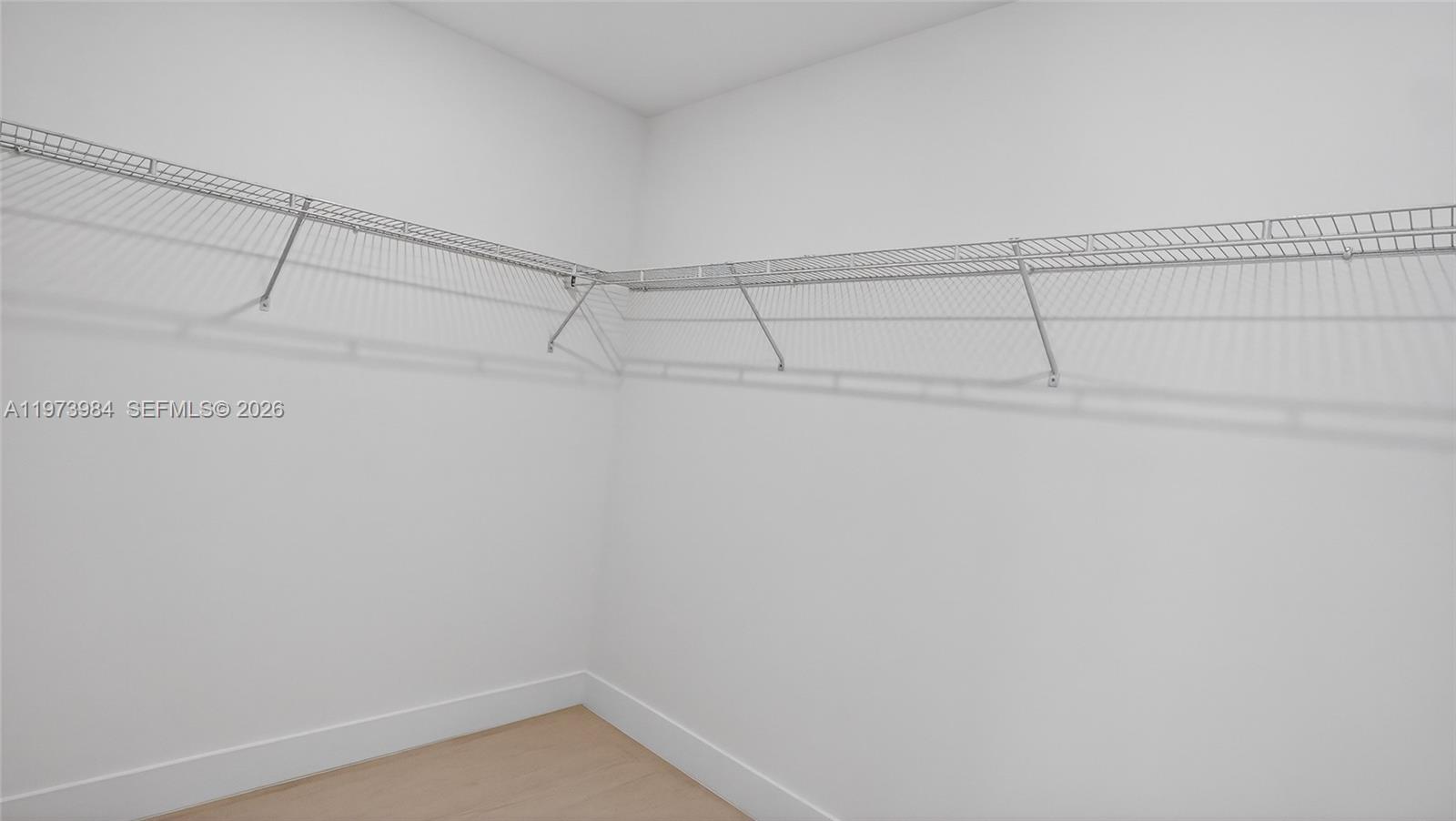 4652 SW 32ND AVE # B2