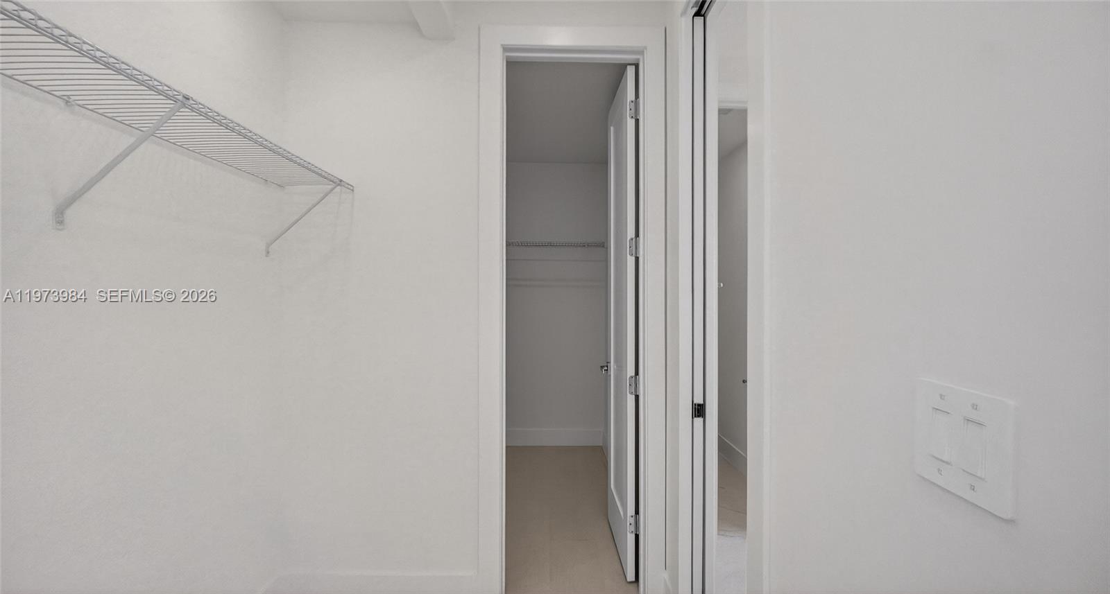 4652 SW 32ND AVE # B2