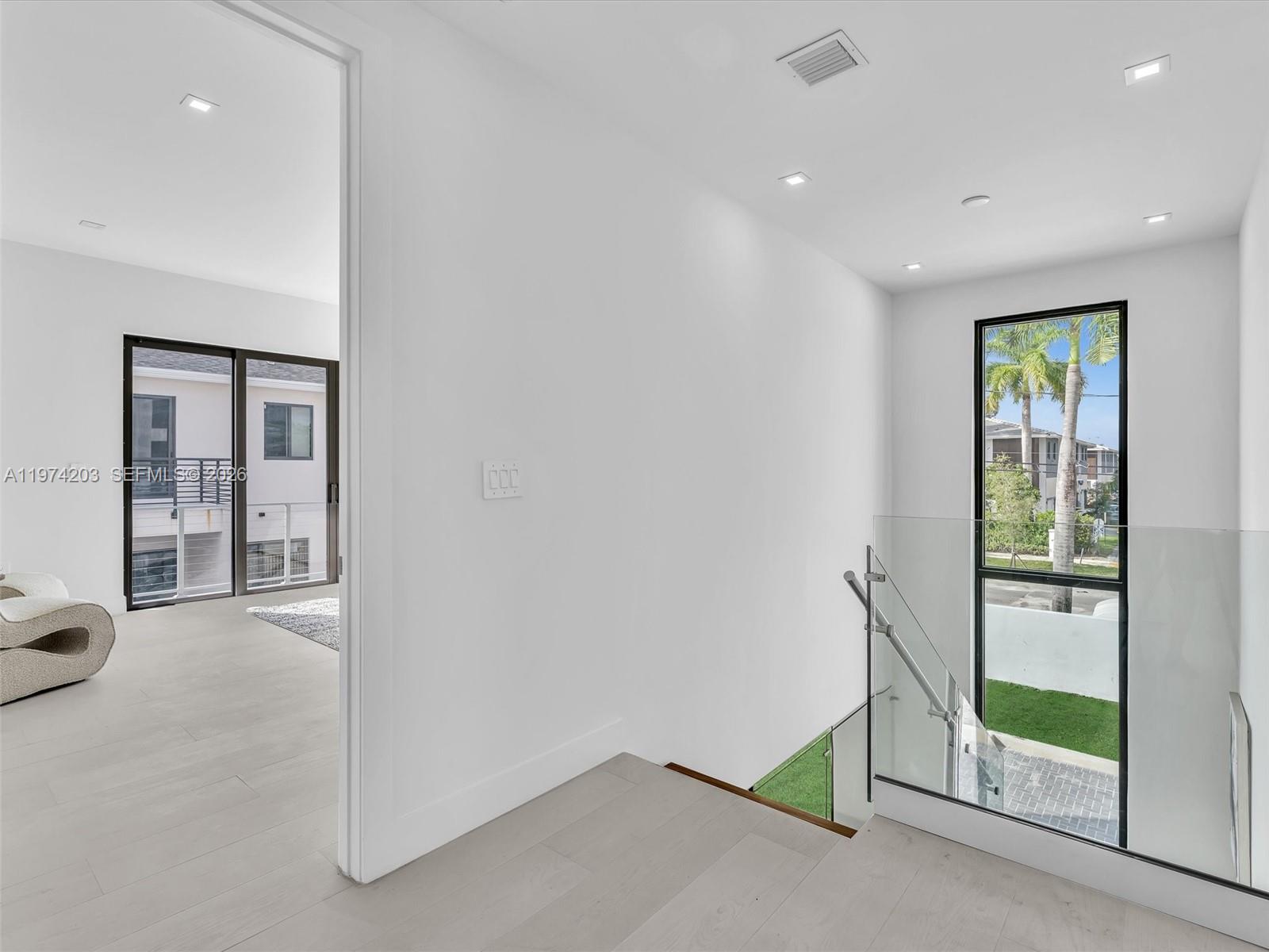 4624 SW 32ND AVE # A3