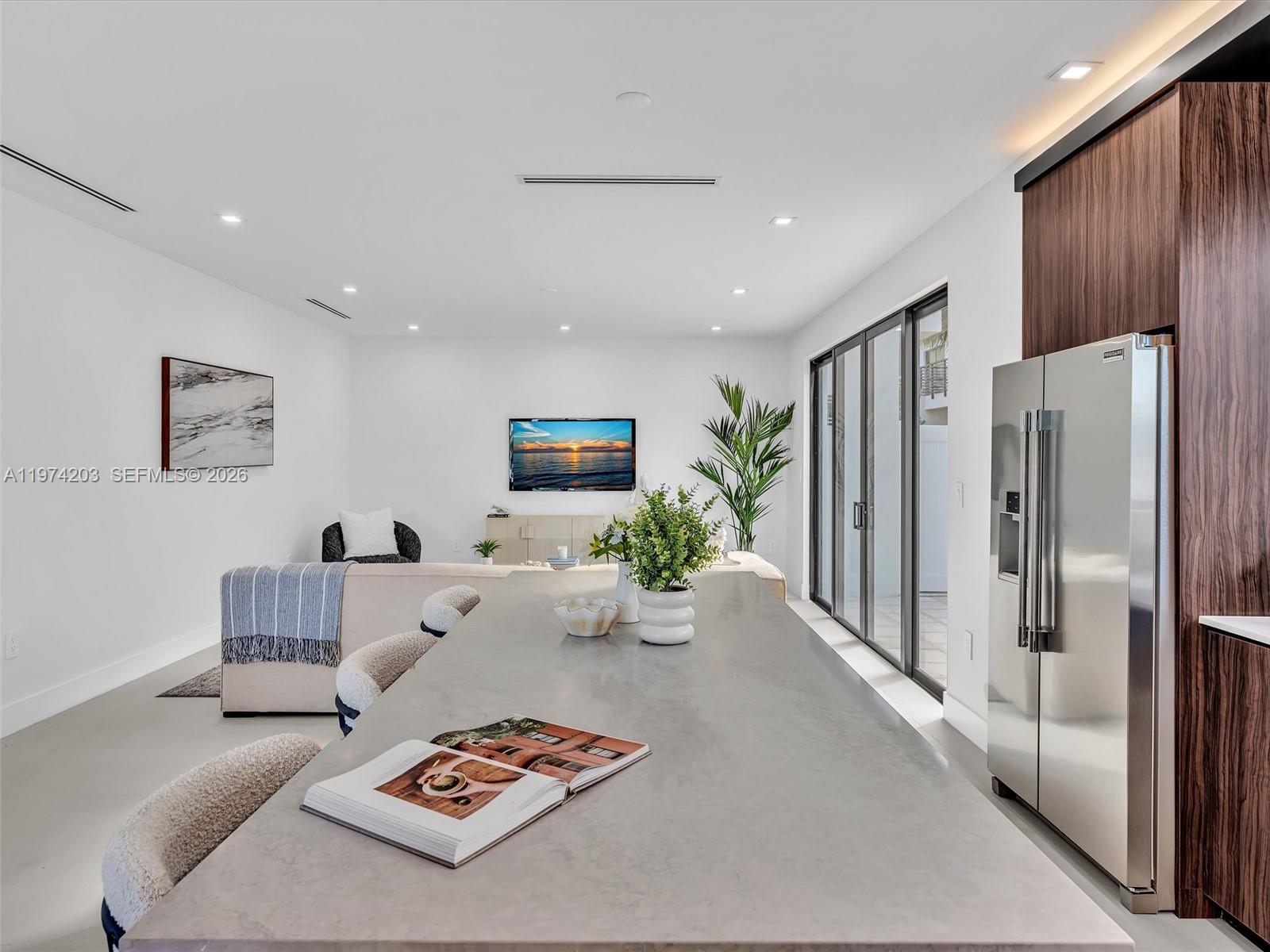 4624 SW 32ND AVE # A3