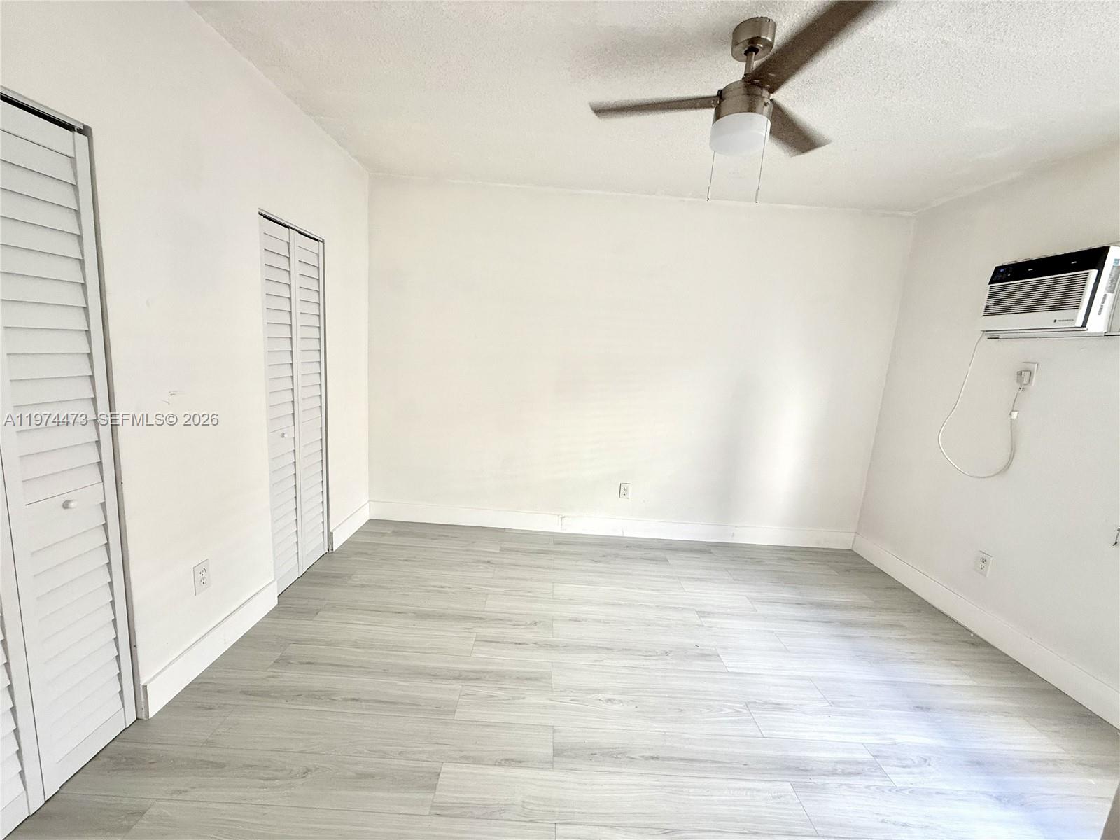 1043 NW 2nd St # 16