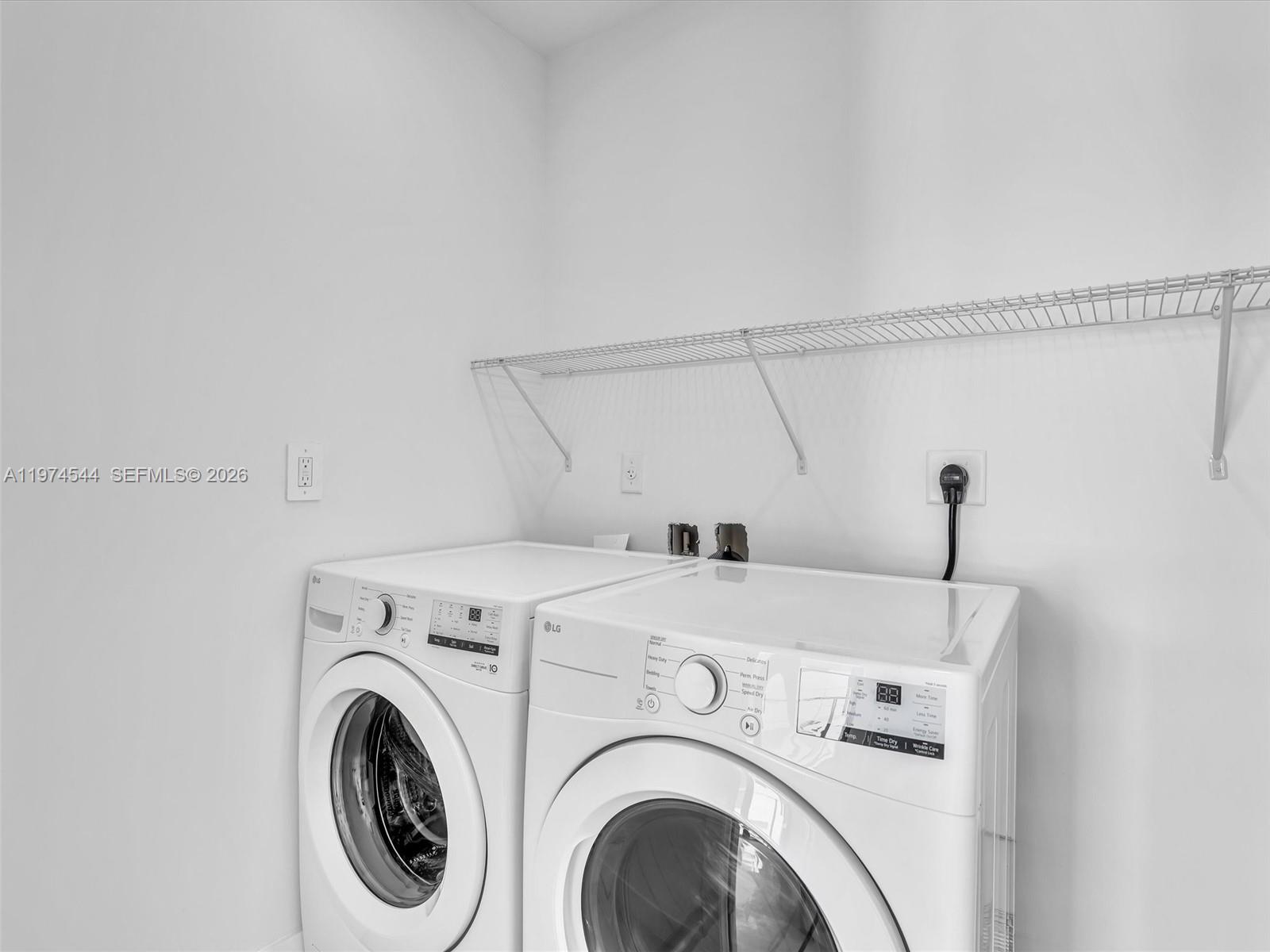 4648 SW 32ND AVE # B3