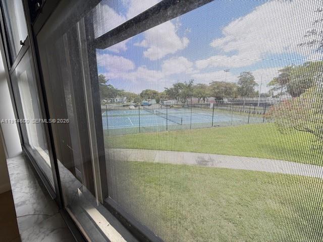 207 Lake Pointe Dr # 201