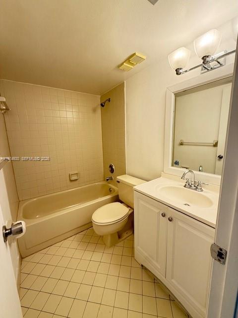 207 Lake Pointe Dr # 201