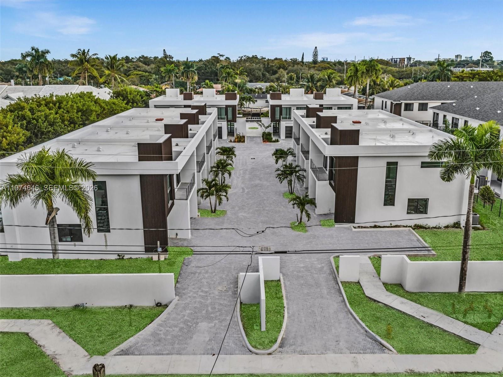 4636 SW 32ND AVE # C2