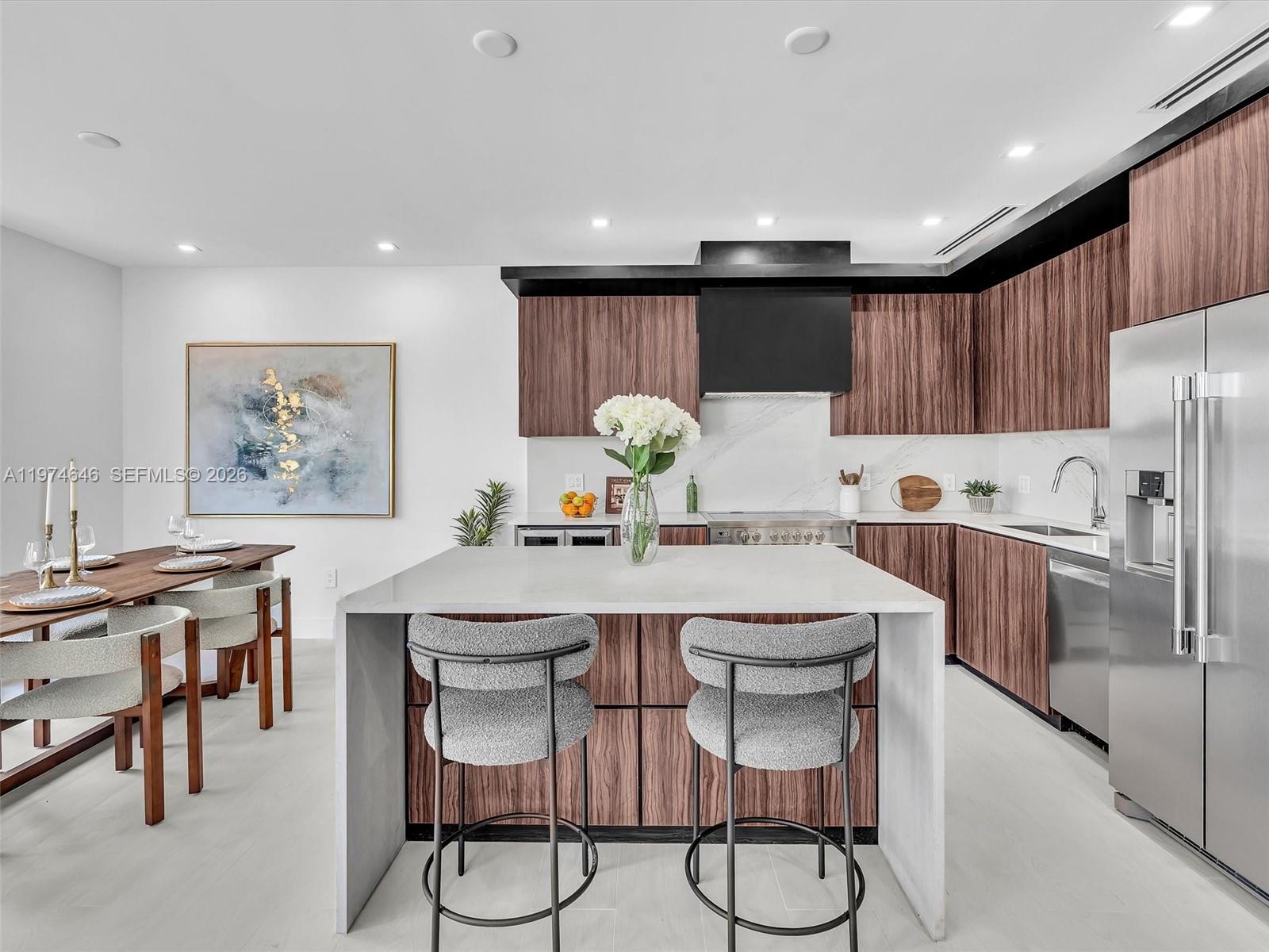 4636 SW 32ND AVE # C2