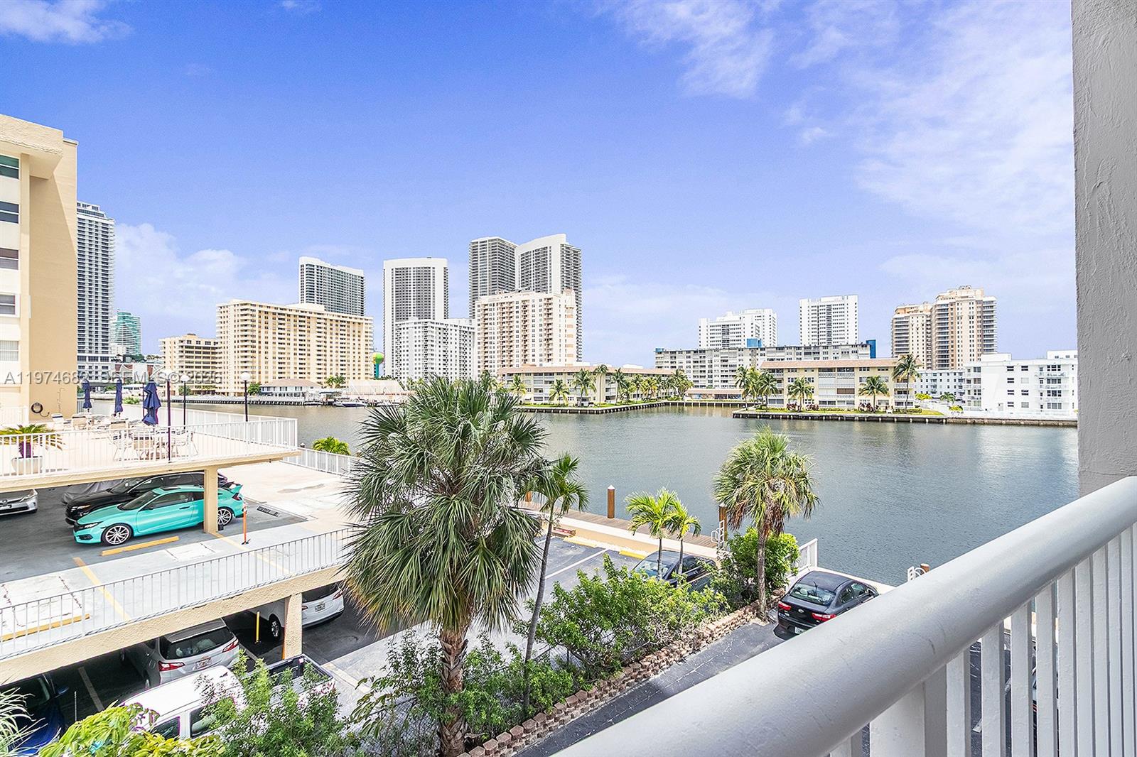 121 Golden Isles Dr # 201
