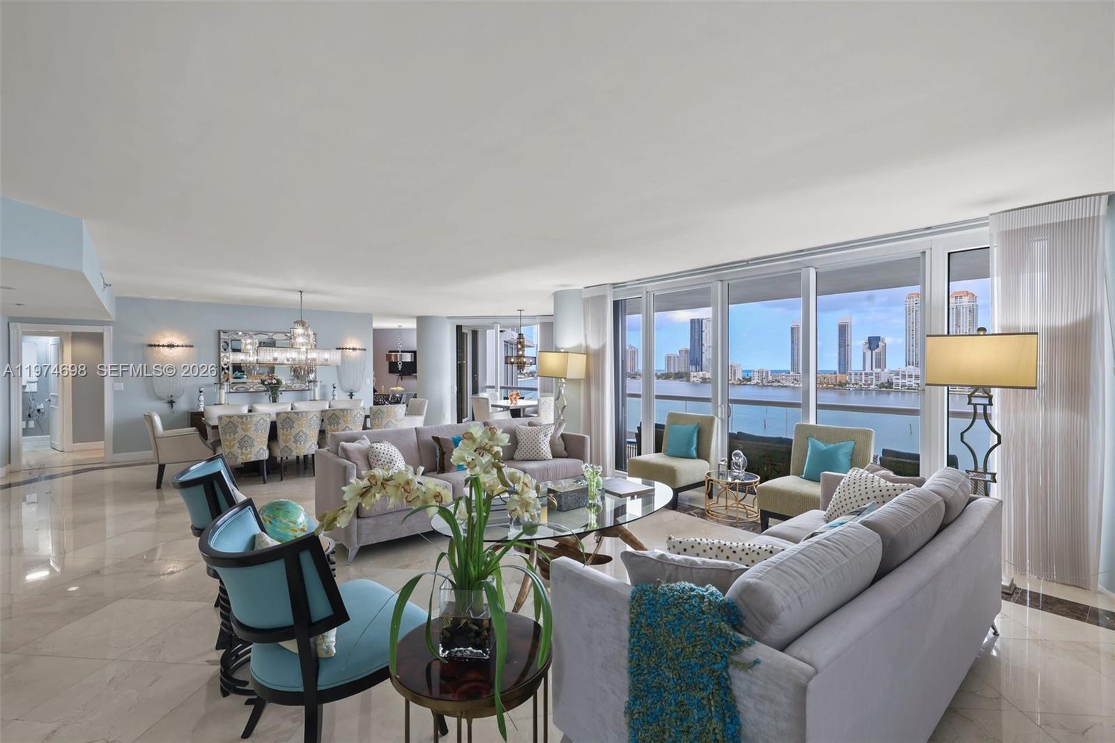 2600 Island Blvd # 1006